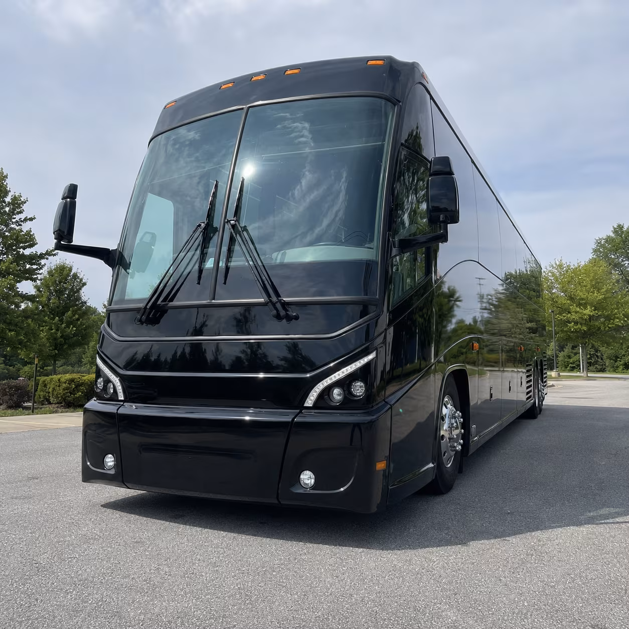 choosing the right bus size for your white plains long distance trip